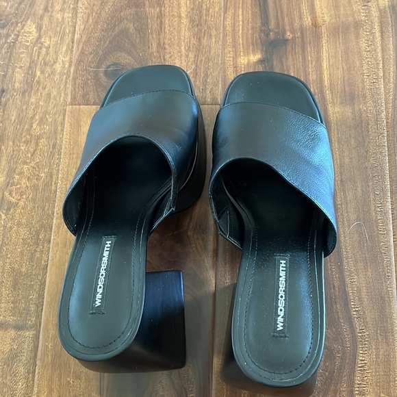 Windsor smith black mule platform size 8 - Picture 3 of 4